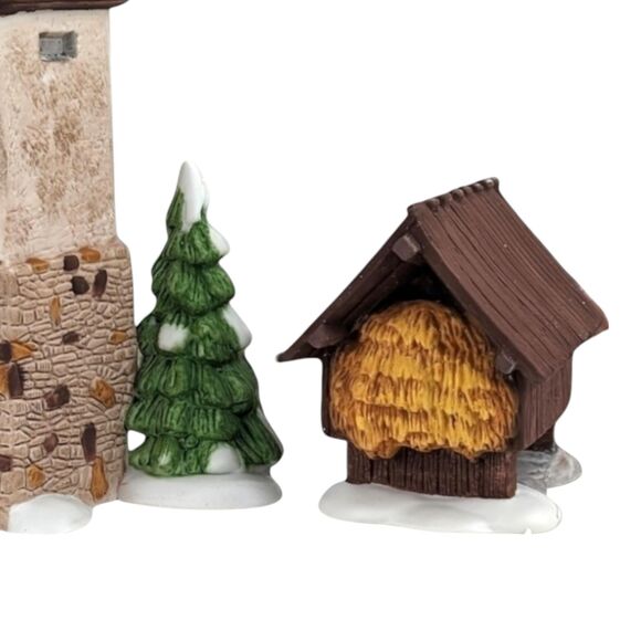 Dept 56 Heritage Village Silo & Hayshed: Vintage Porcelain Christmas Decor - Picture 9 of 9